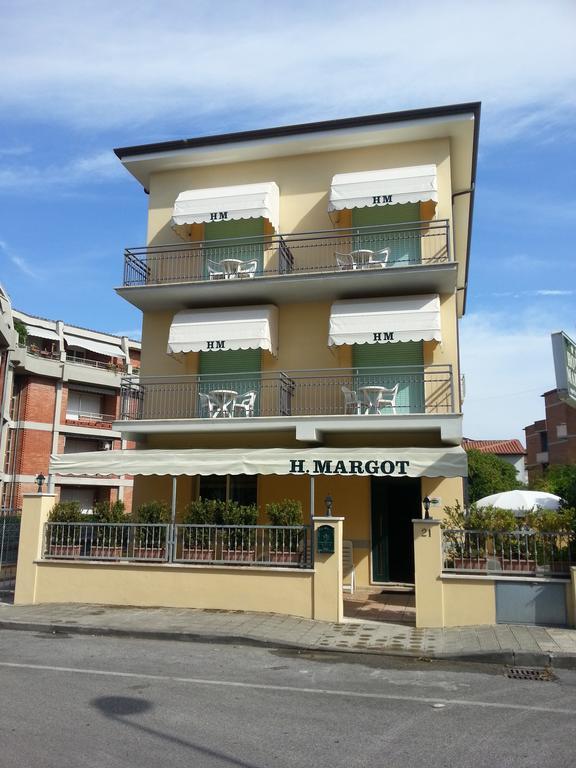 Hotel Margot 利多迪卡马约雷 外观 照片