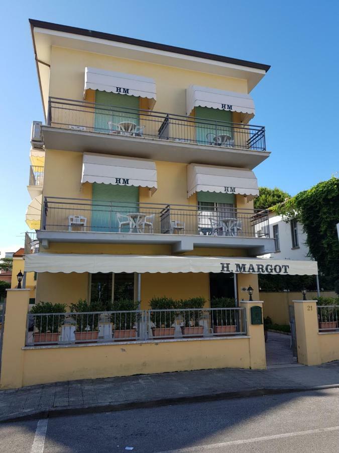 Hotel Margot 利多迪卡马约雷 外观 照片